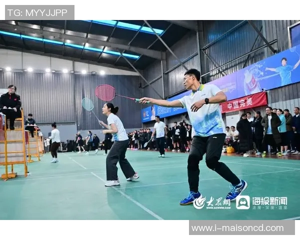 南京羽毛球队在全国团队协作排行榜中荣获第四名展现出色团队精神与实力